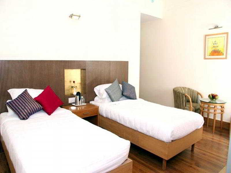 Las mejores ofertas de Dolphinn Grand Delhi