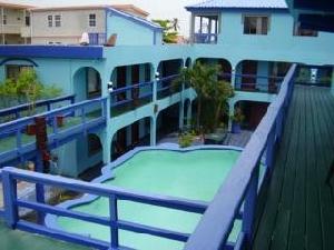 Coconuts Caribbean Resort