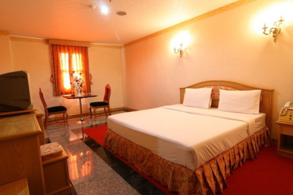 Las mejores ofertas de Hotel 13 Coins Ngam Wong Wan Bangkok