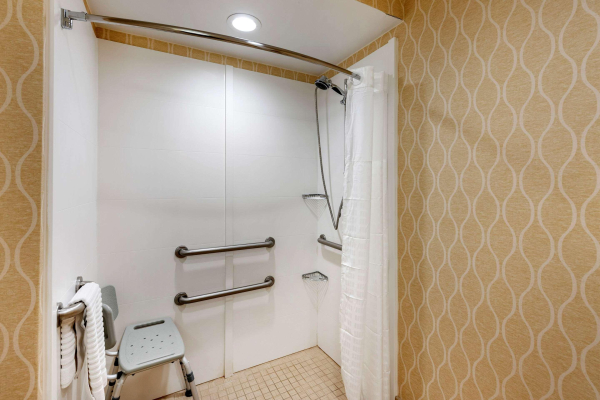 Las mejores ofertas de Comfort Suites (Chesapeake) Chesapeake 