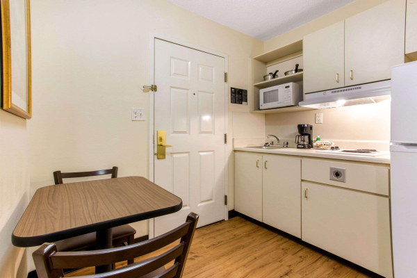 Las mejores ofertas de Suburban Extended Stay Hotel Central Myrtle Beach 