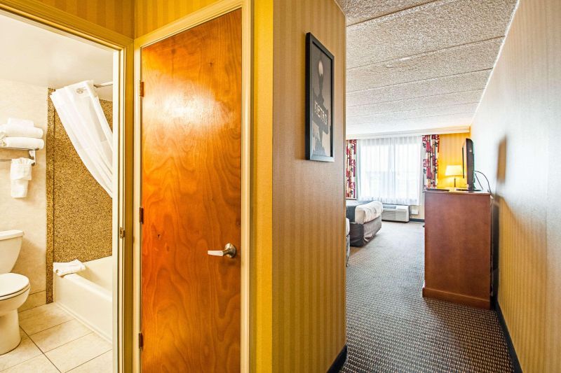 Comfort Inn Falls Church - Tysons Corner