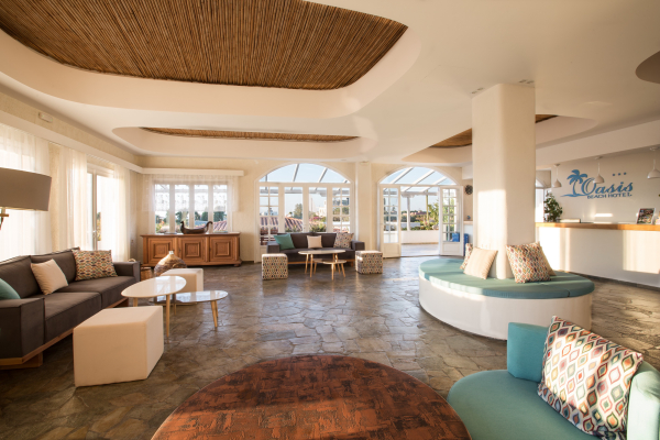 Las mejores ofertas de Oasis Beach Hotel Anissaras