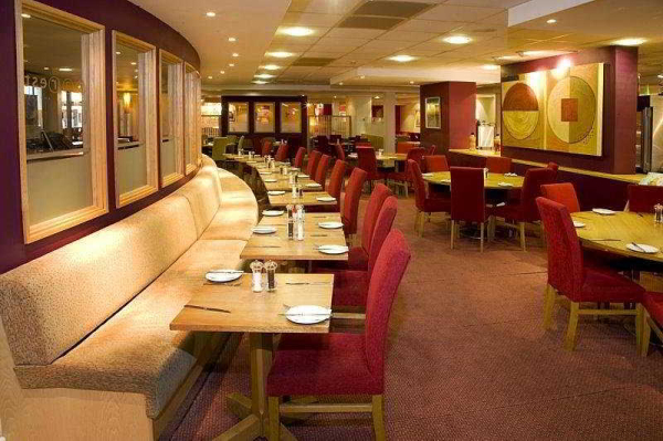 Las mejores ofertas de Premier Inn Lon Heathrow Airport T2 & T3 (Bath Rd) Hillingdon