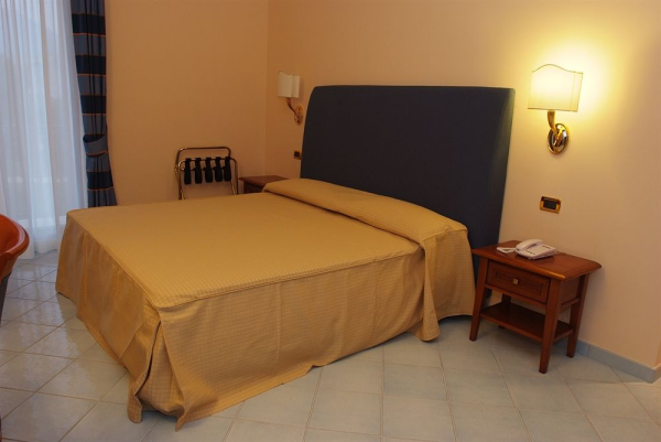 Las mejores ofertas de Villa Albani SALERNO