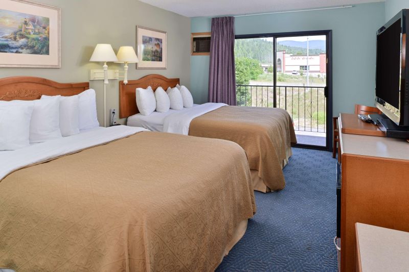 Canadas Best Value Inn & Suites Castlegar