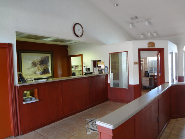 Las mejores ofertas de Econo Lodge Airport at RJ Stadium Tampa 