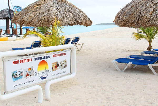 Las mejores ofertas de TRYP by Wyndham Aruba Adults Only Hotel Palm Beach