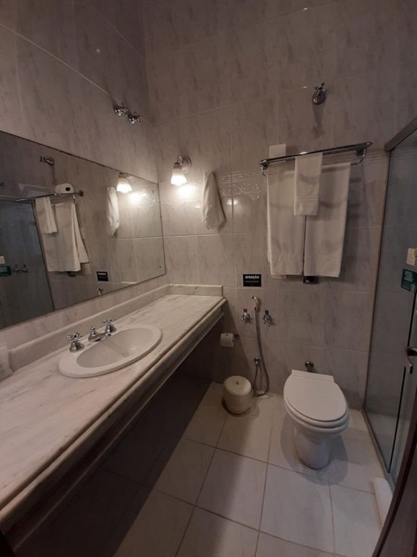 Johnsccher by SJ San Juan Curitiba