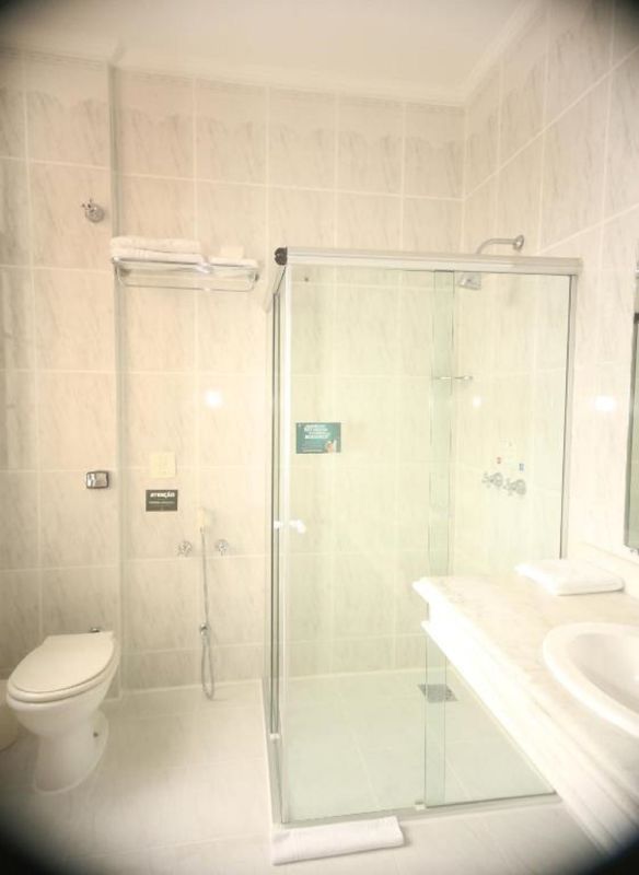 Johnsccher by SJ San Juan Curitiba