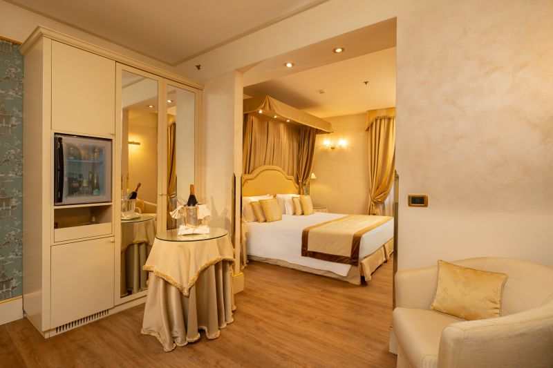 Las mejores ofertas de A La Commedia Venecia