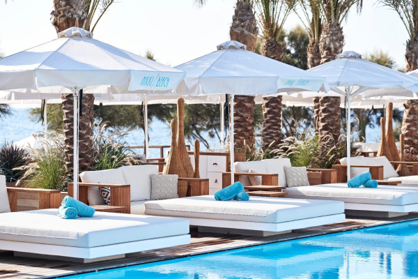 Las mejores ofertas de Nikki Beach Resort & Spa Santorini Santorini