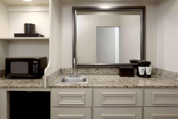 Las mejores ofertas de Embassy Suites by Hilton Tampa Airport Westshore Tampa 