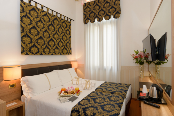 Las mejores ofertas de Unahotels Ala Venezia – Adults 16 Venecia