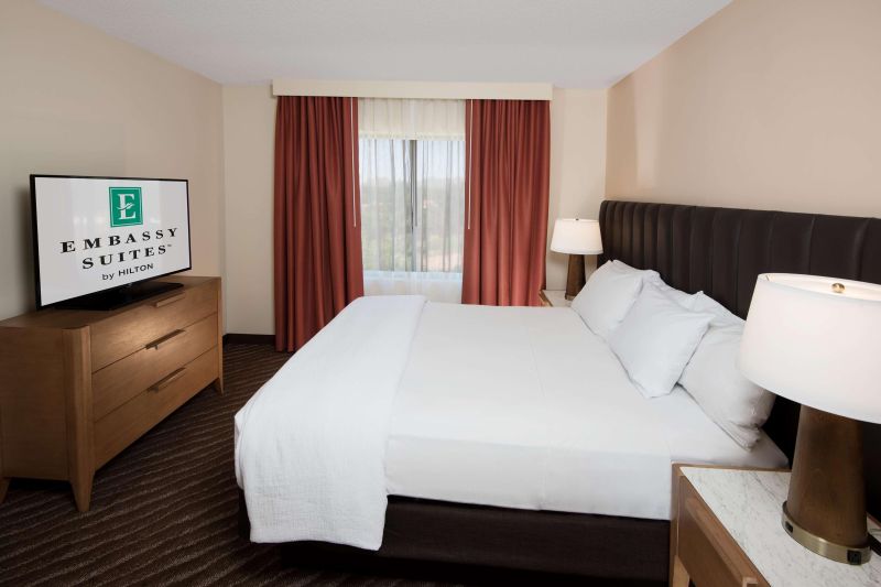 Las mejores ofertas de Embassy Suites by Hilton Phoenix Scottsdal Phoenix