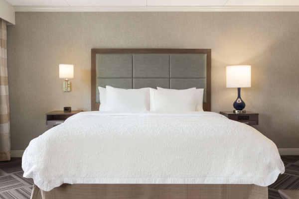 Las mejores ofertas de Hampton Inn & Suites Manchester-Bedford Bedford