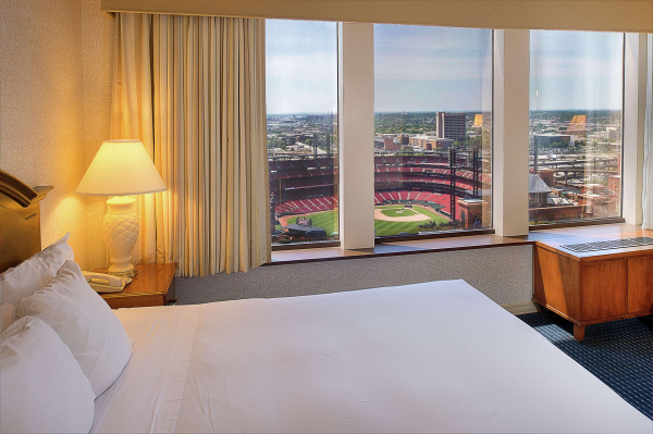 Las mejores ofertas de Hilton St. Louis at the Ballpark  Saint Louis