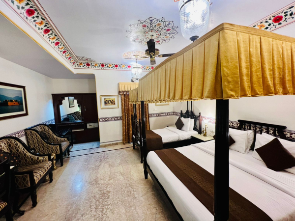 Las mejores ofertas de Umaid Bhawan-A Royal Heritage Style Boutique Hotel Jaipur 