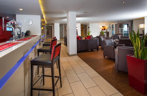 Las mejores ofertas de Holiday Inn Express Warwick - Stratford-Upon-Avon Warwick