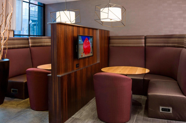 Las mejores ofertas de Courtyard By Marriott New Orleans Near The French Nueva Orleans