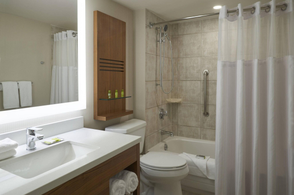 Las mejores ofertas de Delta Hotels Toronto Airport & Conference Centre Toronto