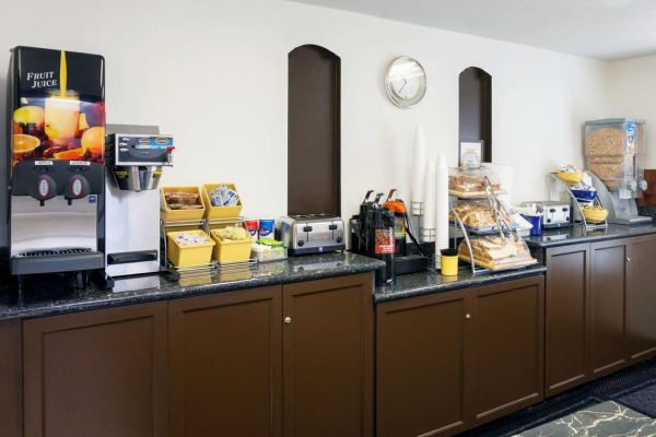 Las mejores ofertas de Days Inn & Suites Fountain Valley/Huntington Beach Fountain Valley