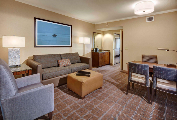 Las mejores ofertas de Embassy Suites by Hilton San Diego La Joll San Diego