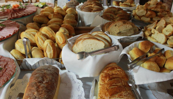 Las mejores ofertas de Shallon Campos Do Jordão