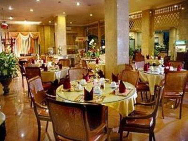 Las mejores ofertas de Indah Palace Surakarta