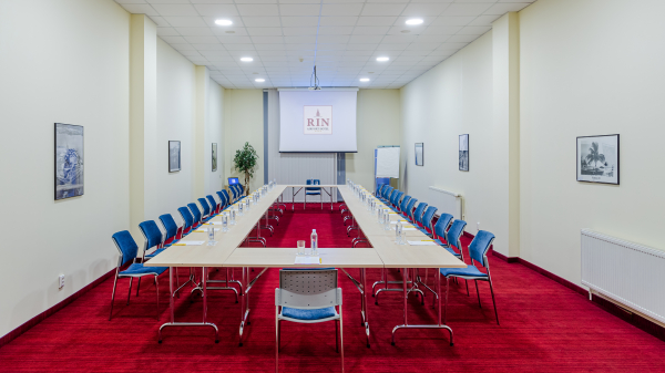 Las mejores ofertas de Rin Airport Otopeni