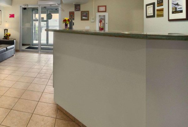Las mejores ofertas de Super 8 by Wyndham Yellowknife Yellowknife