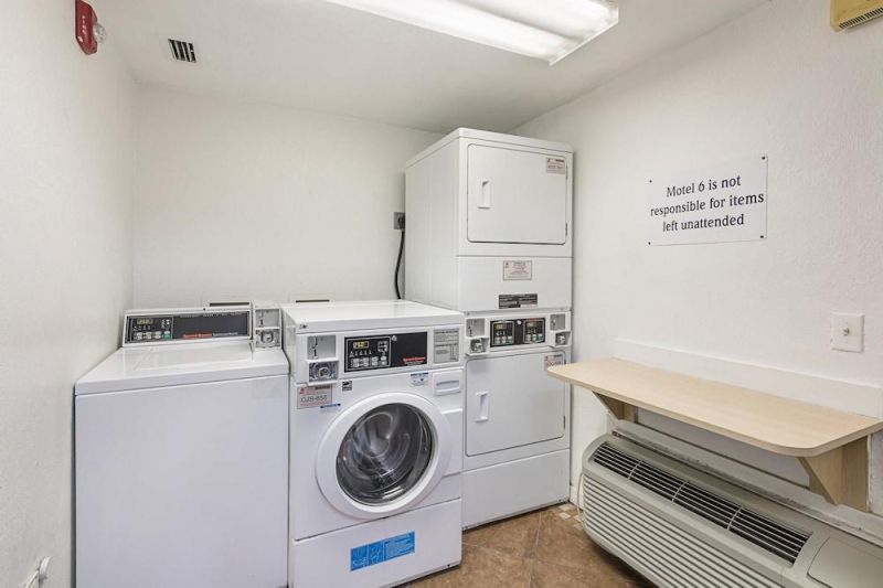 Las mejores ofertas de MOTEL 6 FORT MYERS Fort Myers 