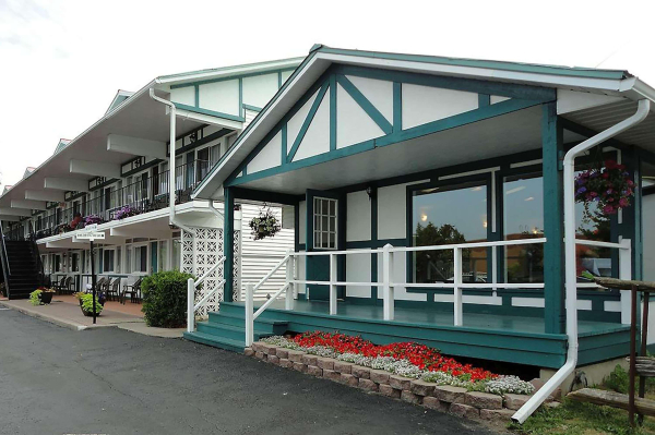 Las mejores ofertas de Super 8 by Wyndham Gananoque/Country Squire Resort Gananoque