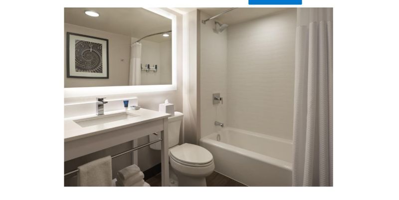 Four Points by Sheraton Toronto Airport East