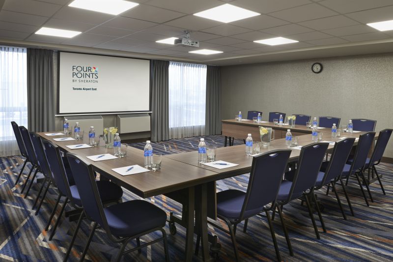 Four Points by Sheraton Toronto Airport East