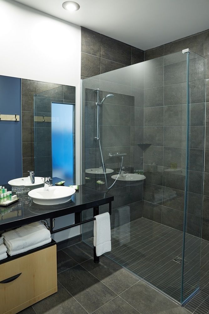 Las mejores ofertas de HOTEL DAUPHIN MONTREAL CENTRE VILLE Montreal