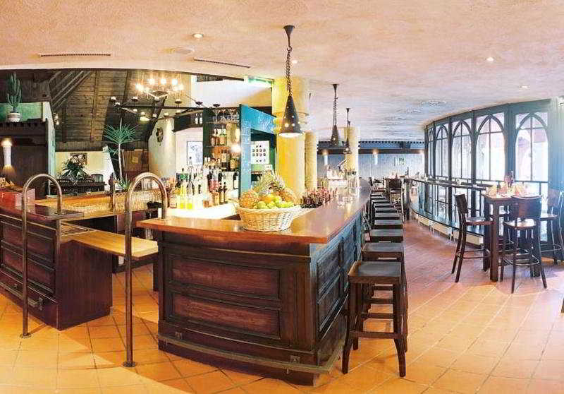 MIRA Hotel Schloss Rosenegg