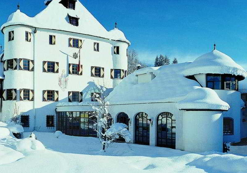 MIRA Hotel Schloss Rosenegg