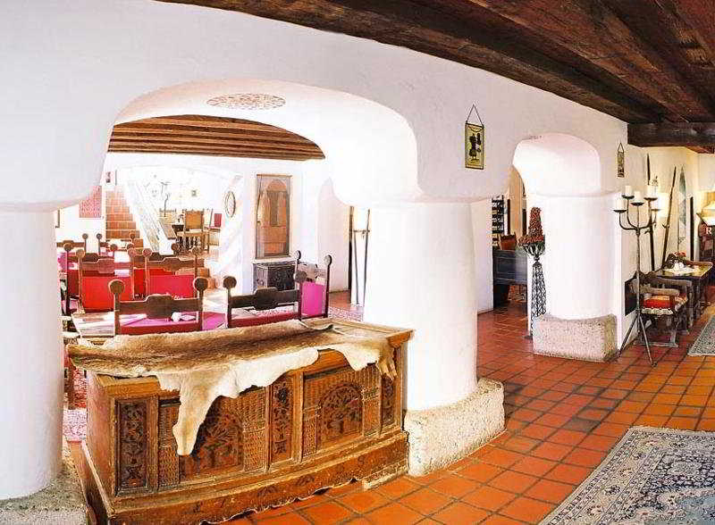 MIRA Hotel Schloss Rosenegg