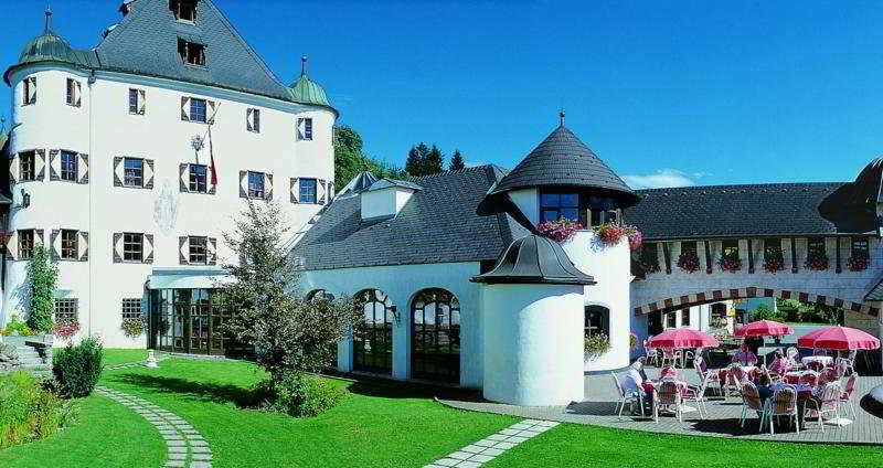 MIRA Hotel Schloss Rosenegg