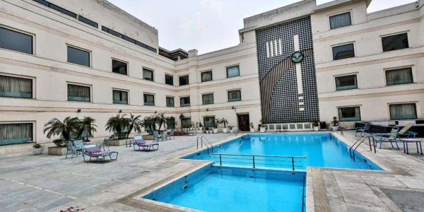 Las mejores ofertas de Regenta Central Klassik Ludhiana Ludhiana 