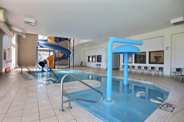 Las mejores ofertas de Super 8 By Wyndham Lachenaie/Terrebonne LACHENAIE