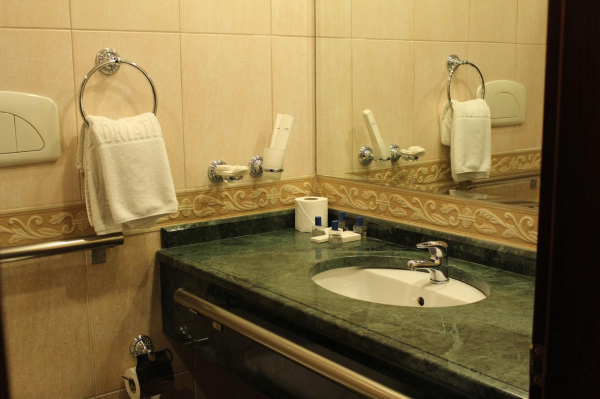 Las mejores ofertas de Adriatik Hotel, BW Premier Collection Durres
