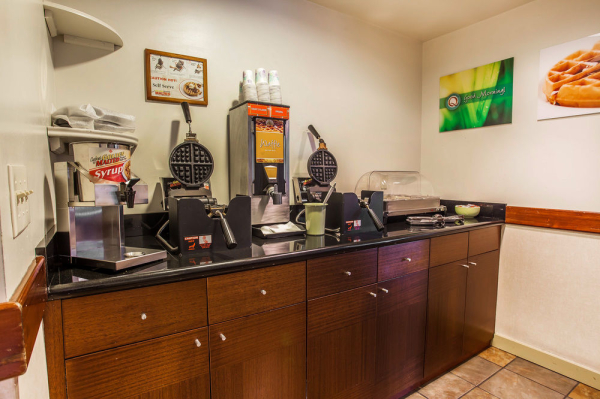 Las mejores ofertas de QUALITY INN AND SUITES Everett