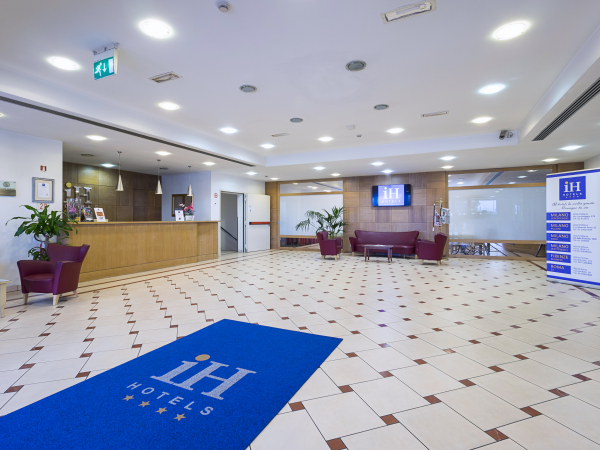 Las mejores ofertas de iH Hotels Firenze Business Florencia
