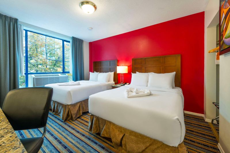 Quality Inn & Suites Downtown Vancouver