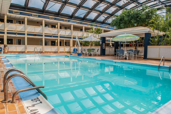 Las mejores ofertas de Ramada by Wyndham Indianapolis Speedway Indianapolis 