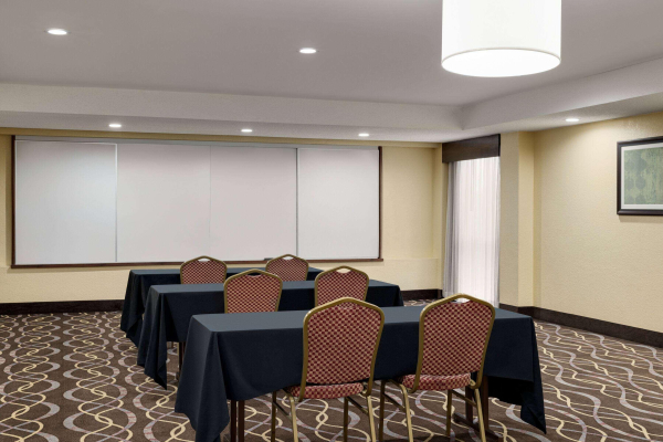 Las mejores ofertas de Americinn By Wyndham Grand Rapids Airport North Grand Rapids 