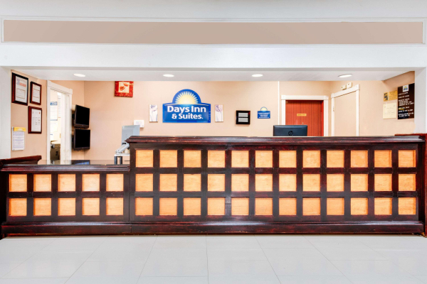 Las mejores ofertas de Days Inn & Suites by Wyndham Laredo Laredo 