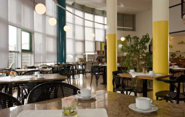 Las mejores ofertas de Life Hotel Vienna Airport Viena
